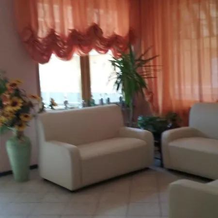 Geppi Hotell 2*