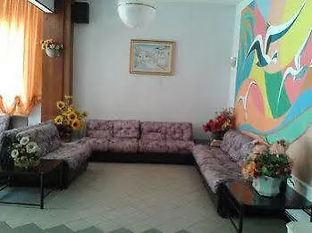 Geppi Hotell 2*