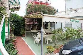 Geppi Hotell 2*