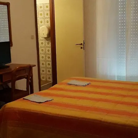 Hotell Geppi 2*