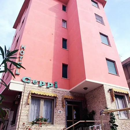 Geppi Hotell 2*