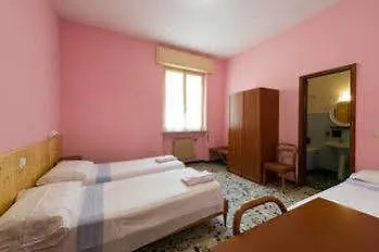 Geppi Hotel